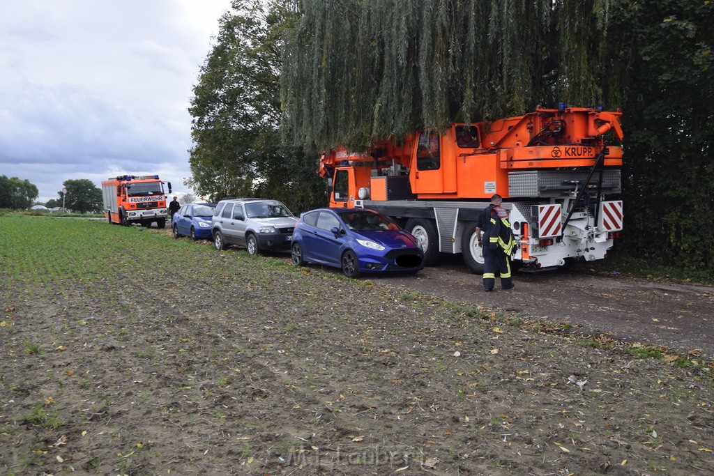 Einsatz BF Koeln PKW im See Koeln Esch P275.JPG - Miklos Laubert